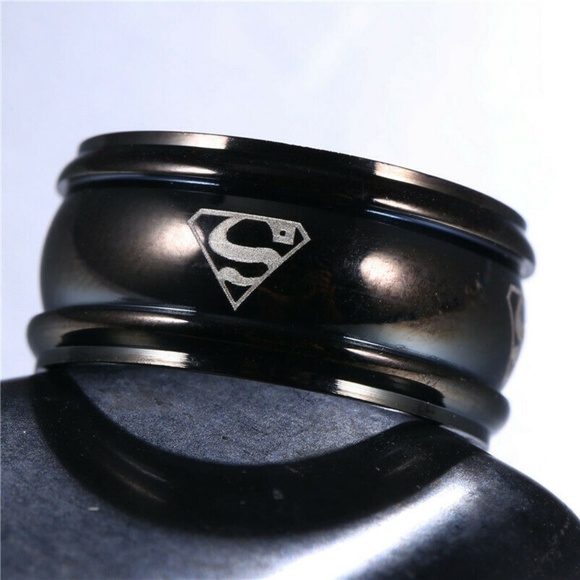 Jewelry - Men&Women Superman Stainless Steel Titanium Band